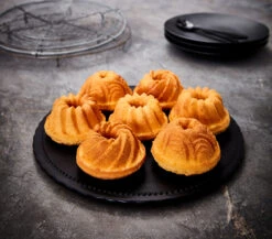 Contoura, Violet, Gugelhupfblechfür 12 Stck. Aluguss, Ø 8cm, 39,5cm X 25,5cm -Zoofach Geschaft 887077 mr deko3